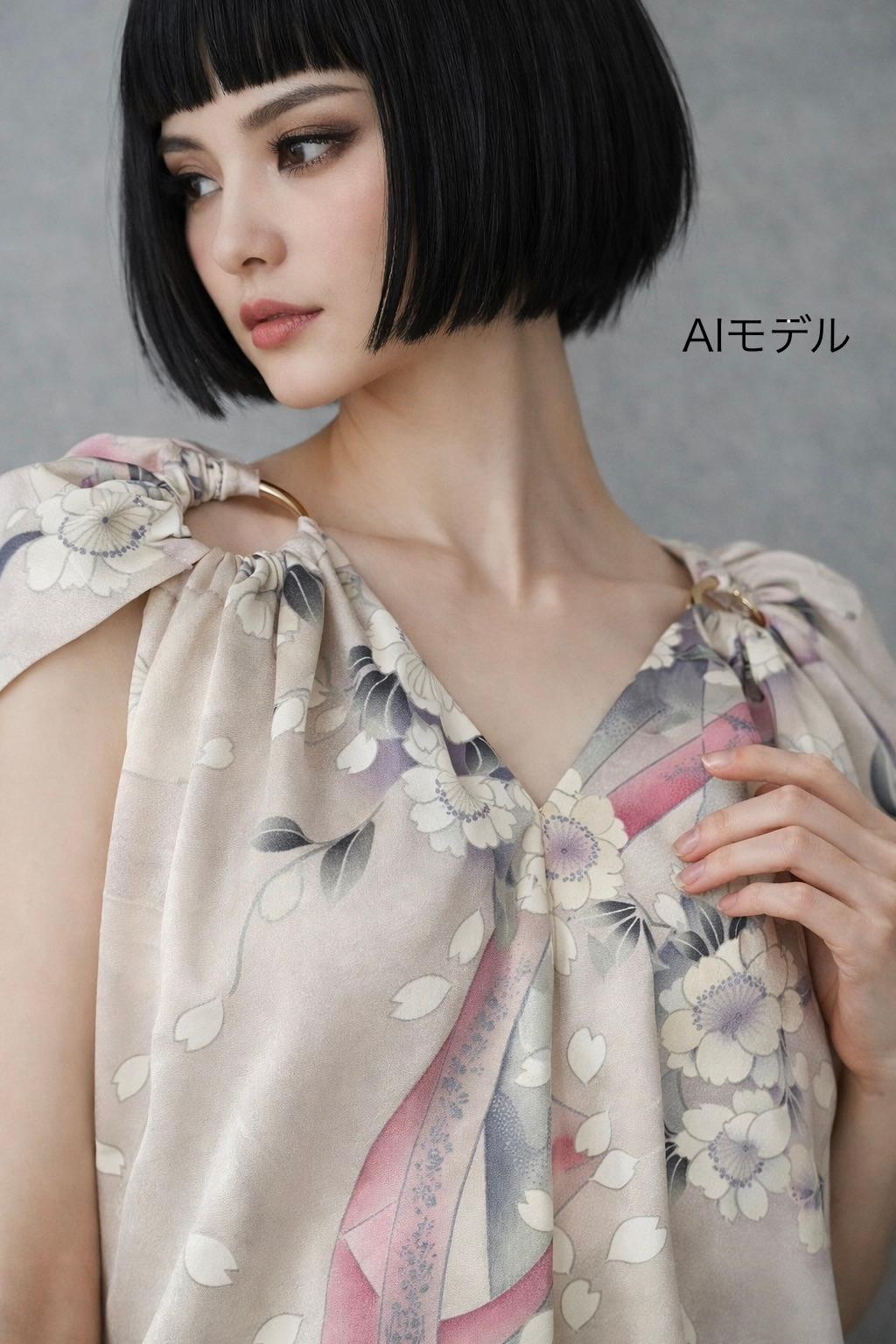 一点物｜振袖から仕立てた花柄マキシドレス｜刺繍入り・着丈お直し無料 | 2枚目