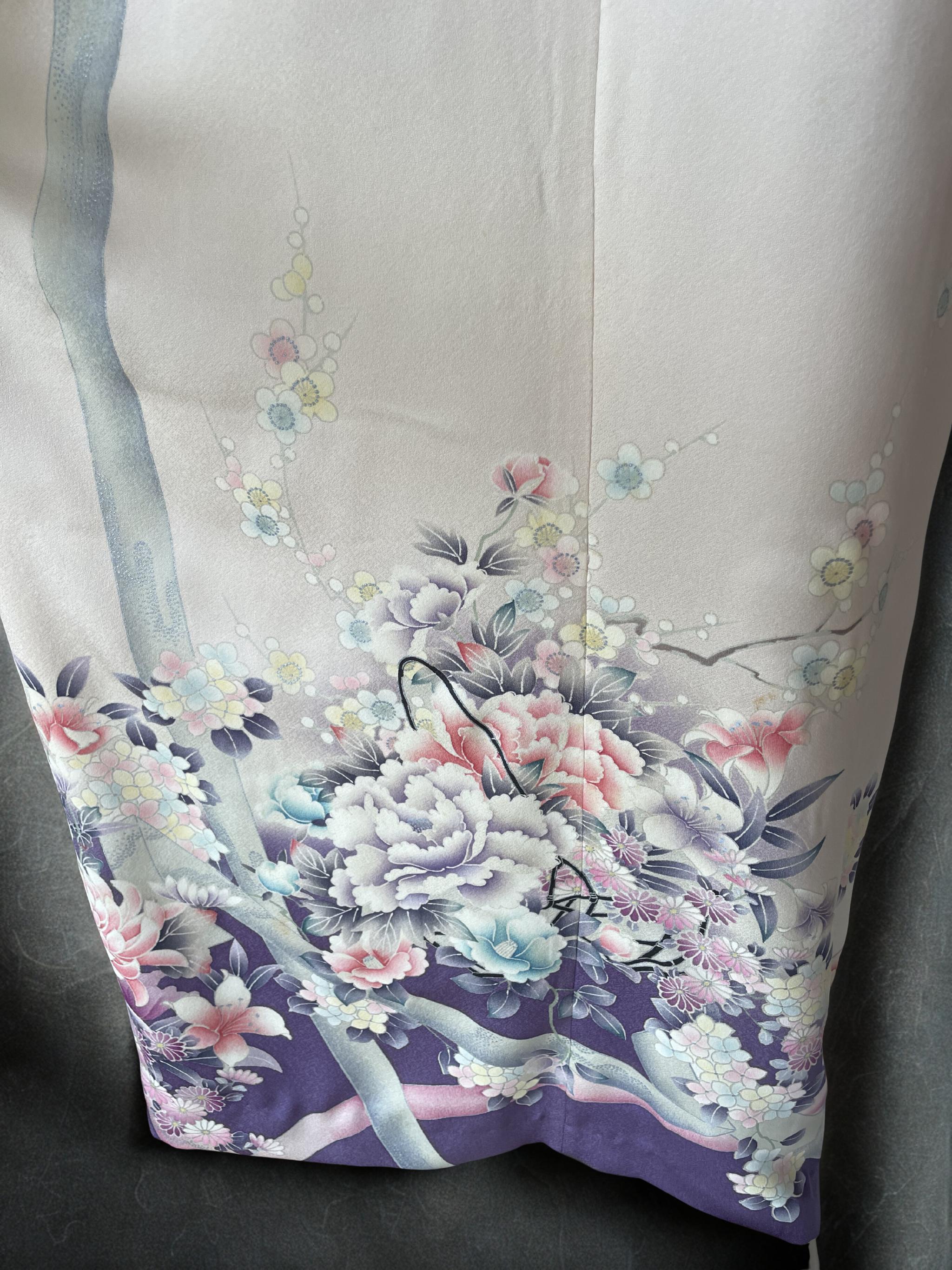 一点物｜振袖から仕立てた花柄マキシドレス｜刺繍入り・着丈お直し無料 | 6枚目