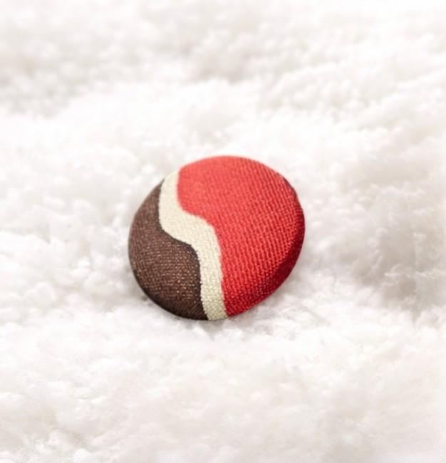 【18mm くるみボタン7個セット 】正絹ヴィンテージ着物 アルミ裏 / アクセサリー・手芸材料に | 3枚目