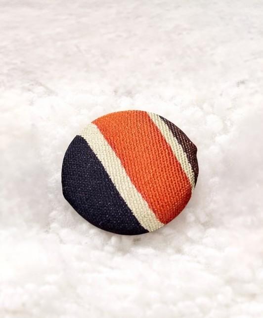 【18mm くるみボタン7個セット 】正絹ヴィンテージ着物 アルミ裏 / アクセサリー・手芸材料に | 9枚目