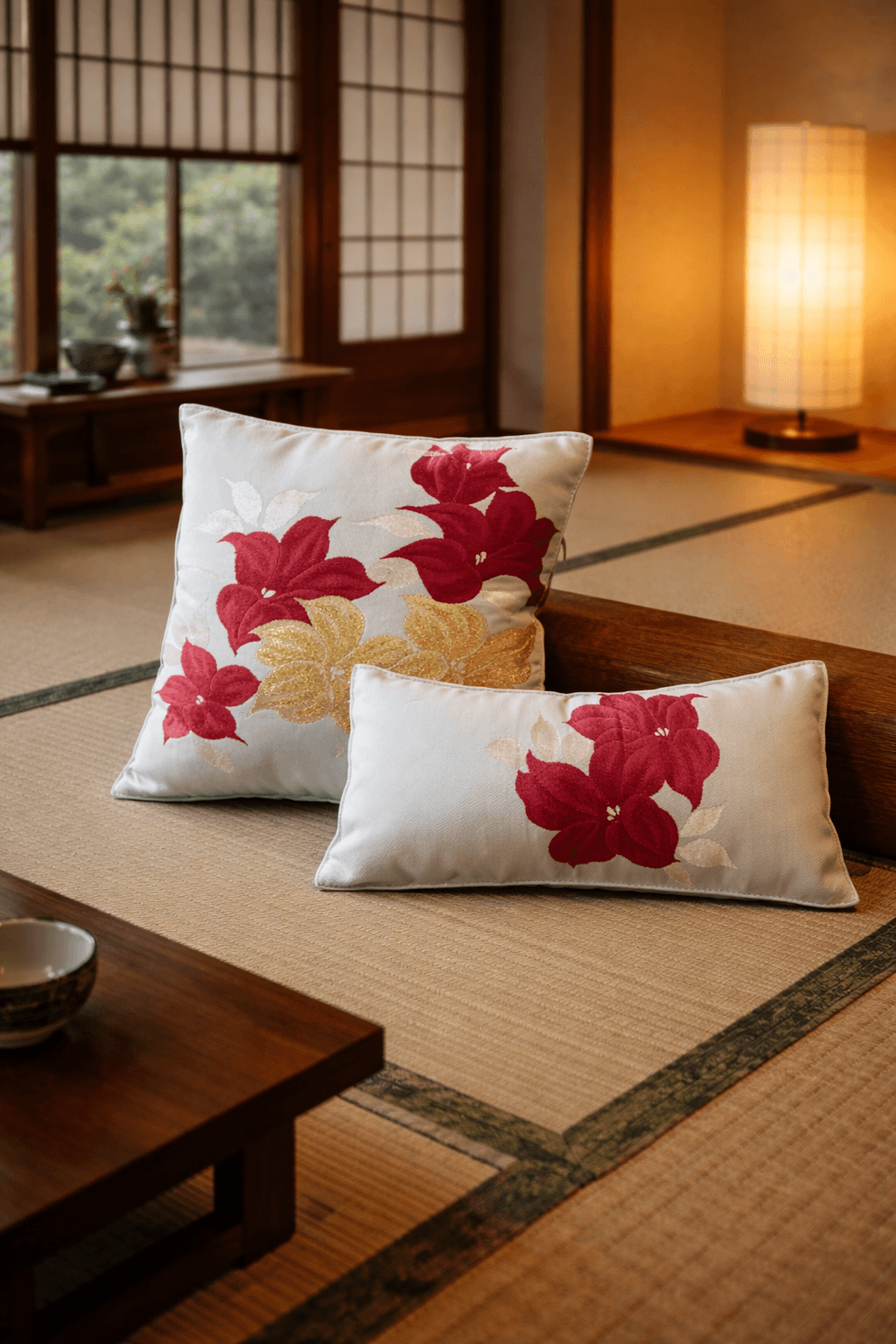 思い出の帯をインテリアに｜4月限定5点 小ぶり2個セットクッションオーダー1枚目の画像