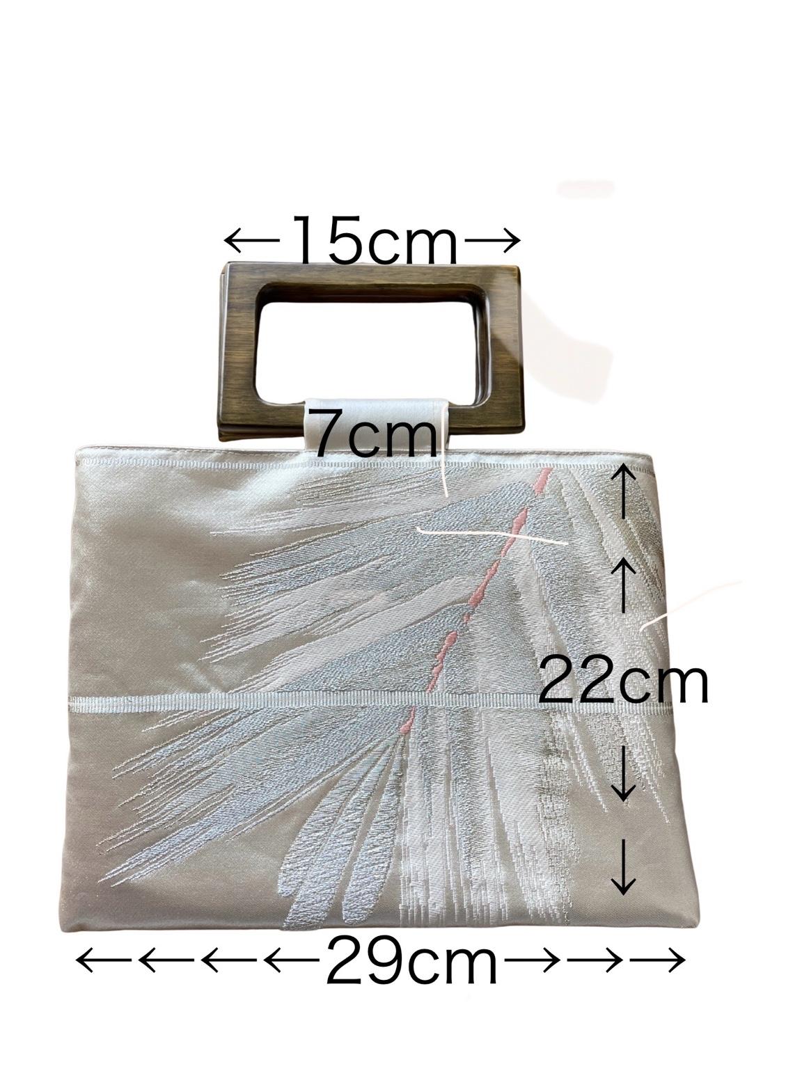 ホワイトゴールド葉柄バッグ｜帯リメイク  大サイズ 和モダン 【一点物】 | 3枚目